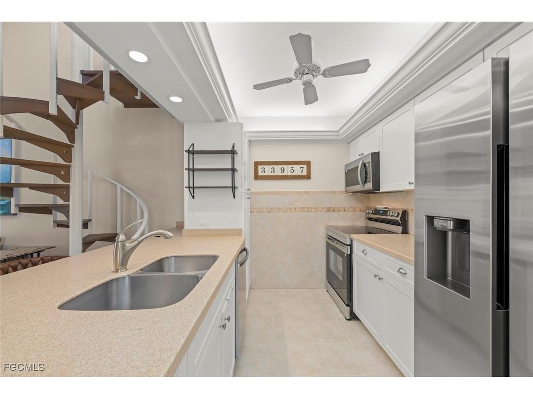 2321 W Gulf Drive #3D Sanibel FL 33957 2026004132 image15