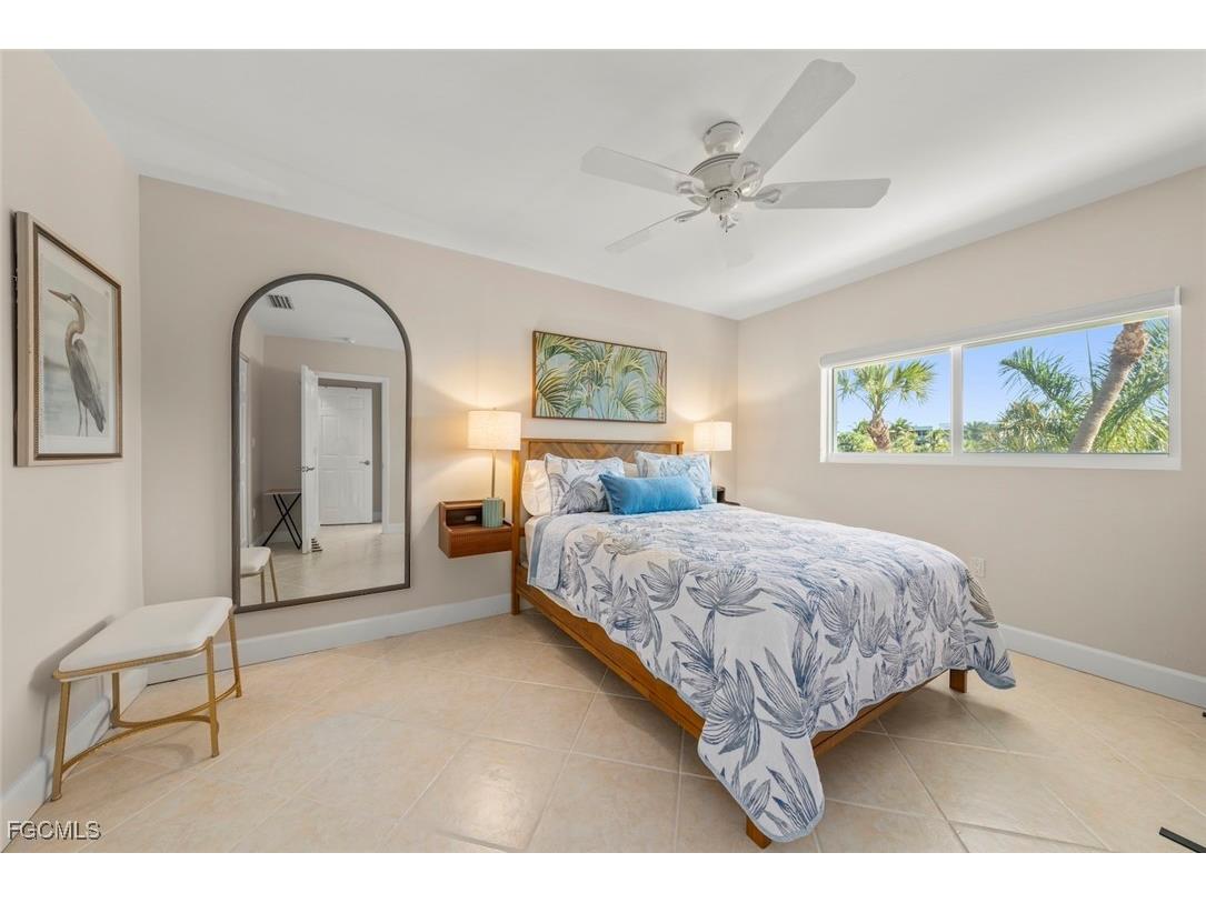 2321 W Gulf Drive #3D Sanibel FL 33957 2026004132 image23