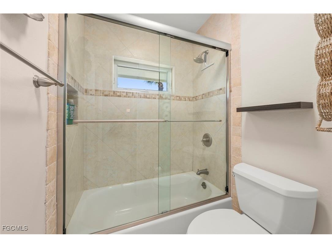 2321 W Gulf Drive #3D Sanibel FL 33957 2026004132 image26