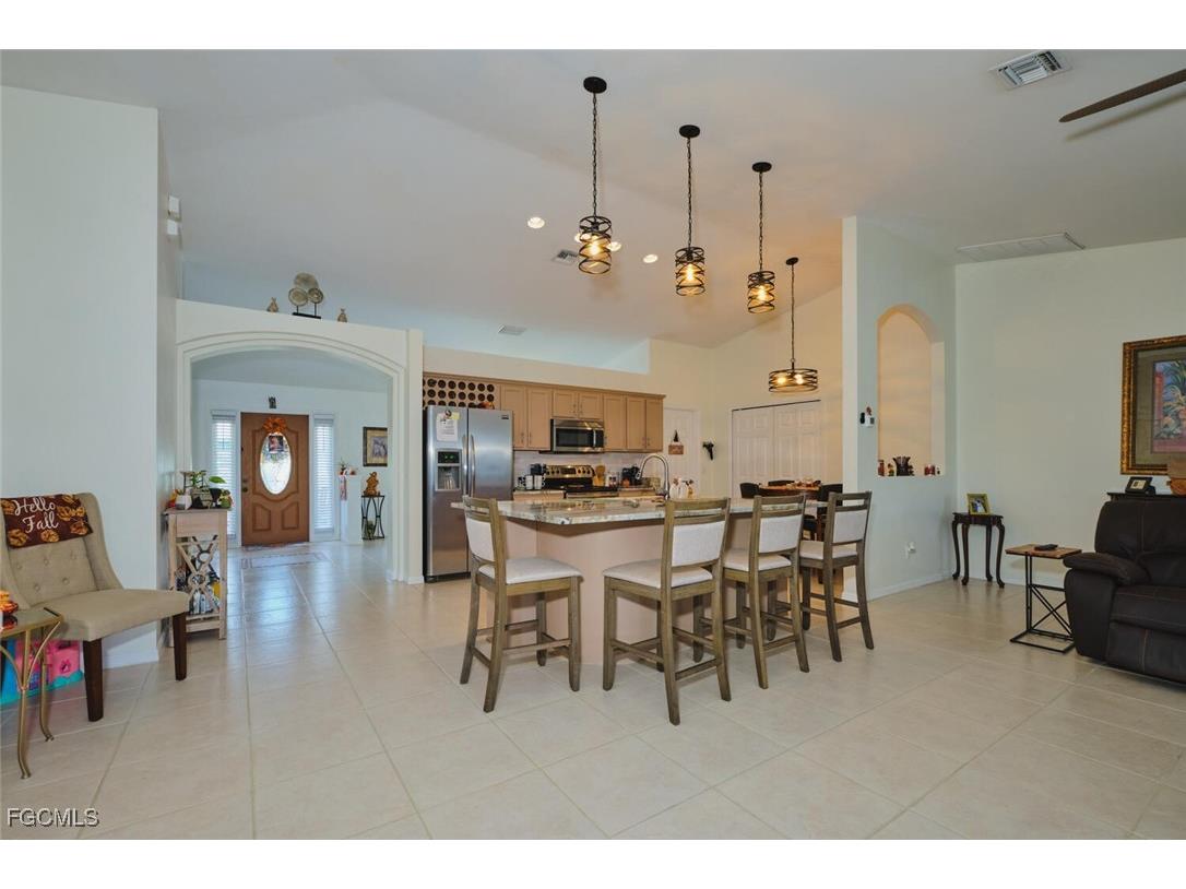 2322 SW 17th Street Cape Coral FL 33991 2025009563 image11