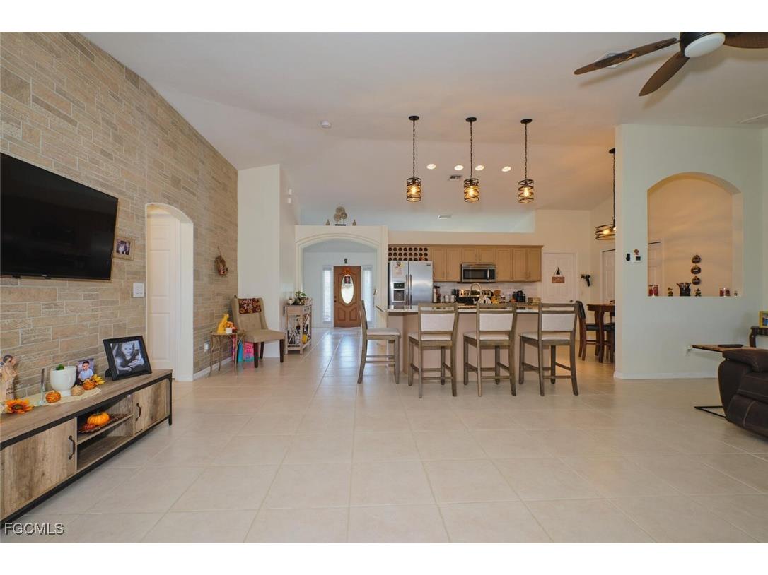 2322 SW 17th Street Cape Coral FL 33991 2025009563 image16