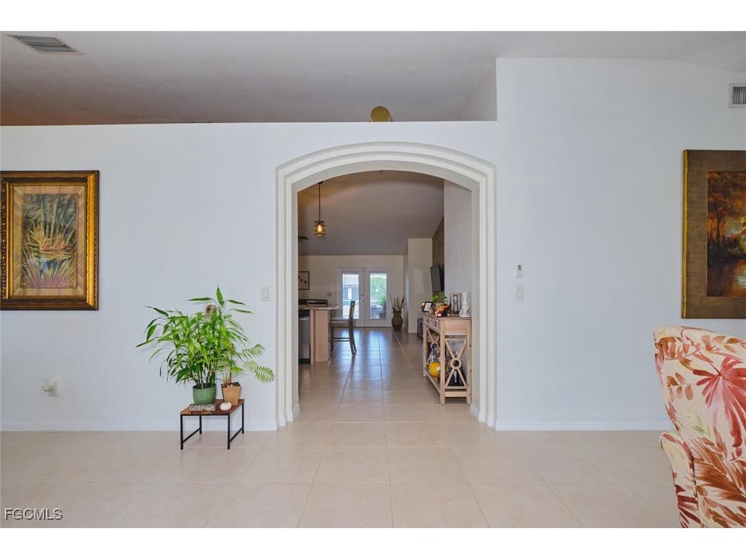 2322 SW 17th Street Cape Coral FL 33991 2025009563 image6