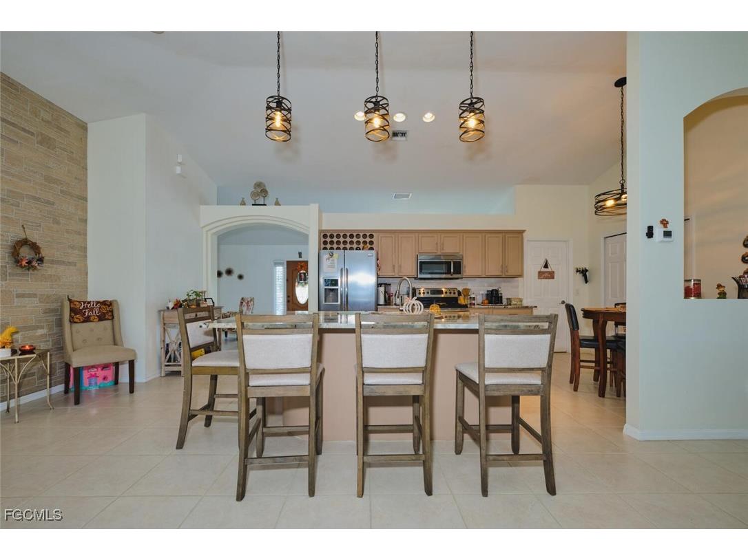 2322 SW 17th Street Cape Coral FL 33991 2025009563 image9