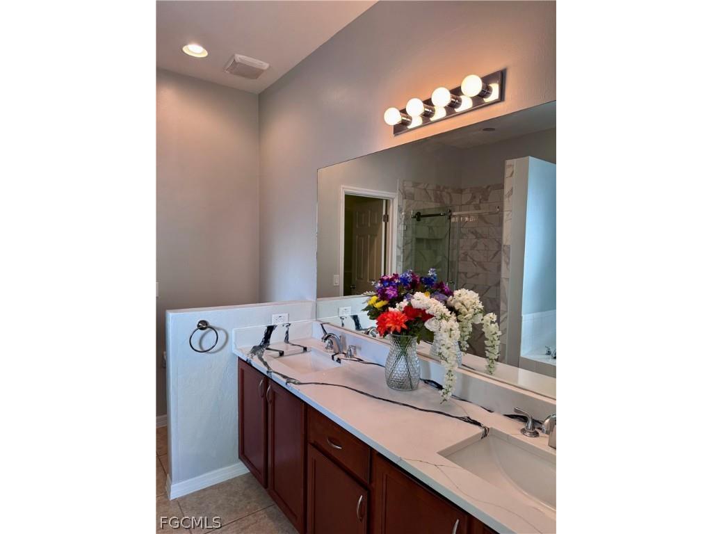 2322 SW 27th Street Cape Coral FL 33914 2026008852 image26