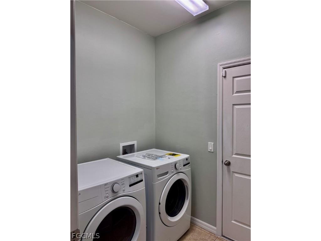 2322 SW 27th Street Cape Coral FL 33914 2026008852 image32