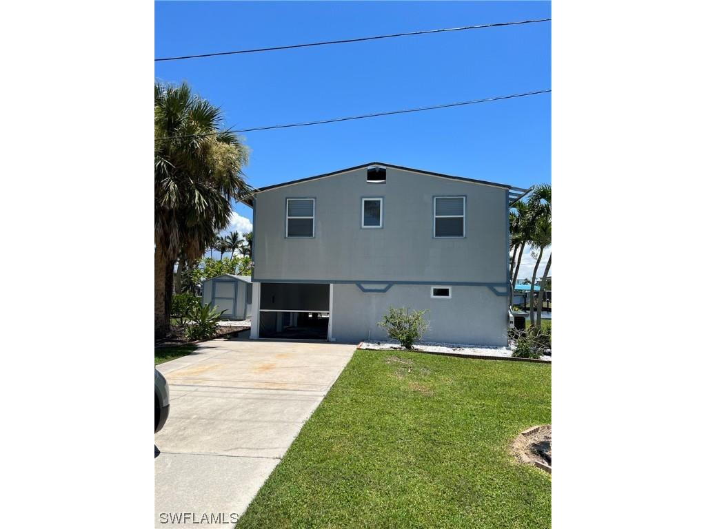 2322 York Road Saint James City FL 33956 223055995 image1