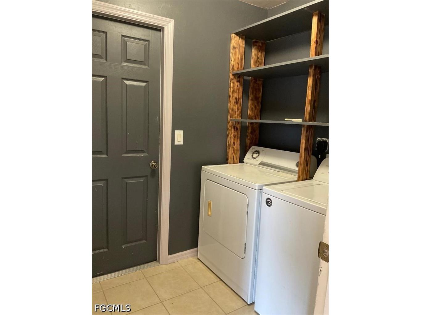 2323 NE 26th Street Cape Coral FL 33909 2026019247 image17