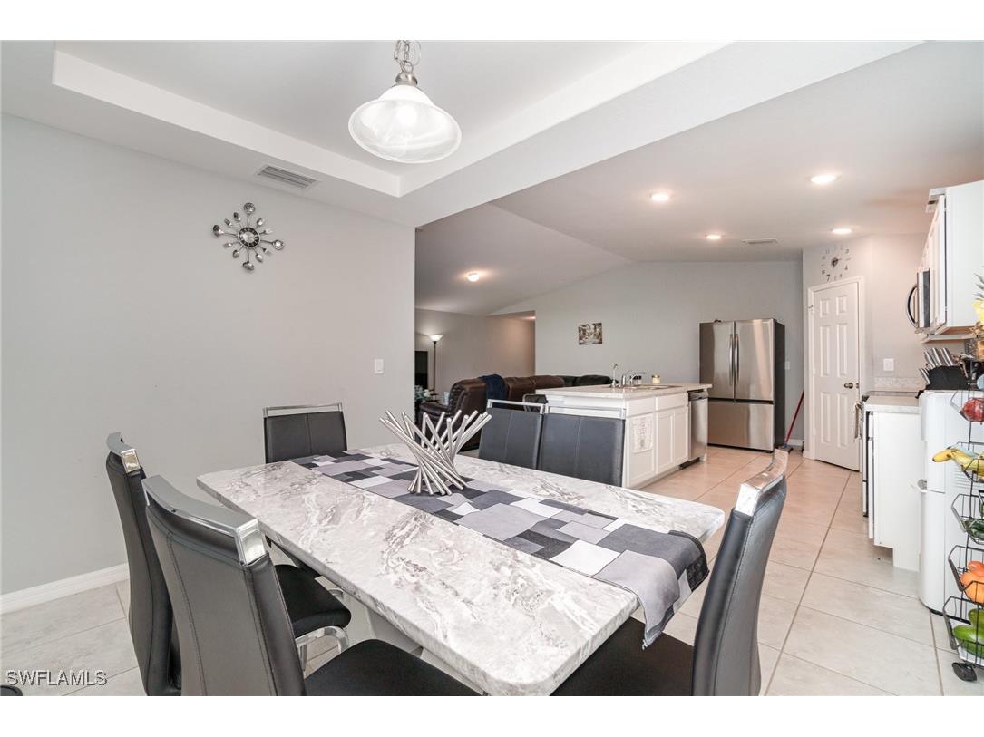 2323 NE 35th Lane Cape Coral FL 33909 224092658 image16