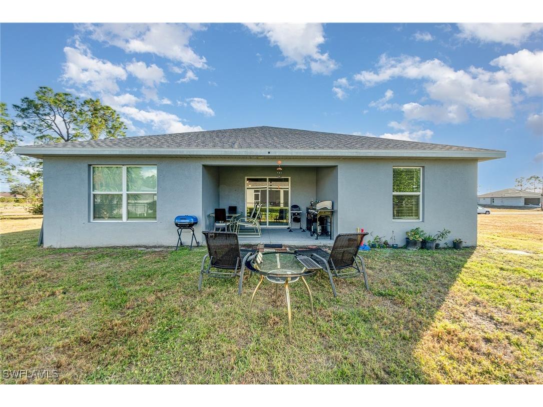 2323 NE 35th Lane Cape Coral FL 33909 224092658 image26