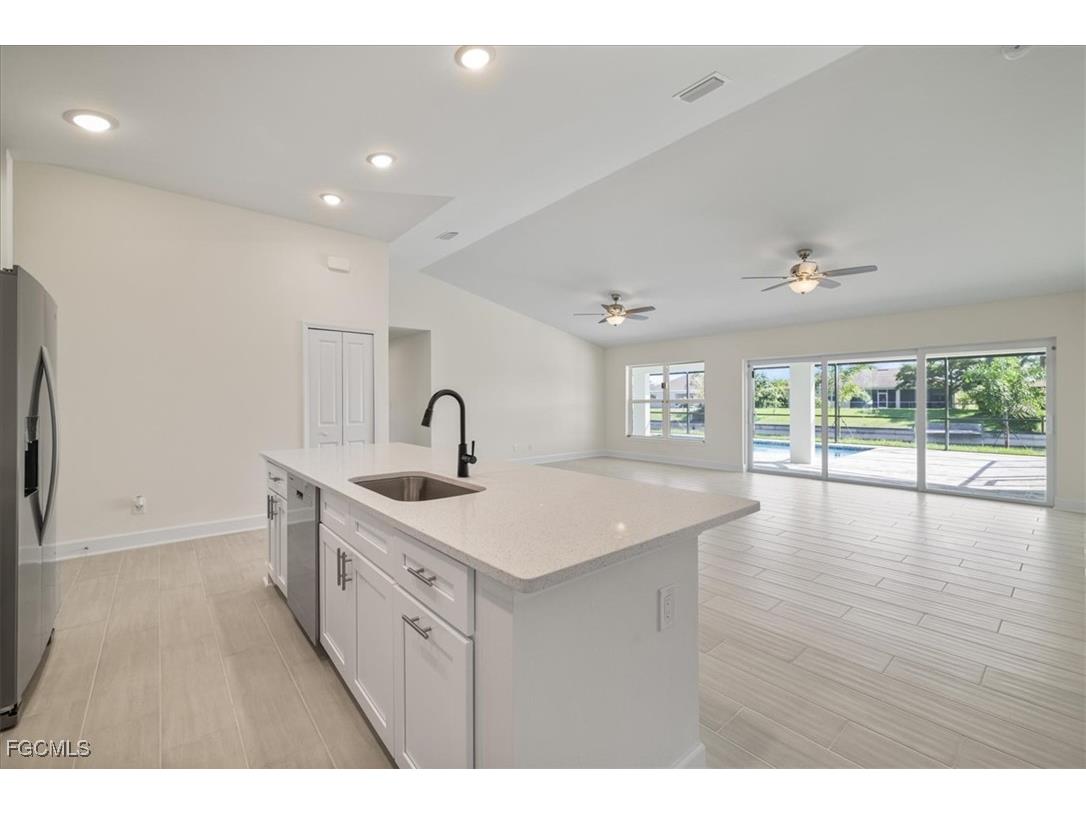 2323 SW 5th Place Cape Coral FL 33991 2025013466 image11