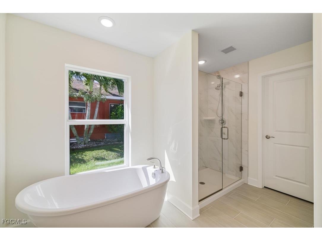 2323 SW 5th Place Cape Coral FL 33991 2025013466 image20