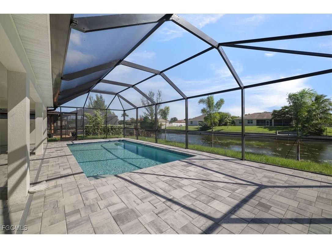 2323 SW 5th Place Cape Coral FL 33991 2025013466 image3