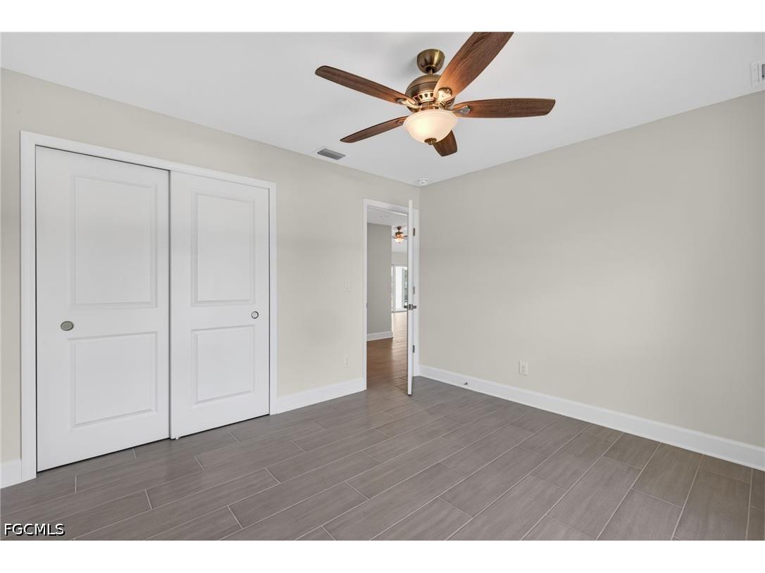 2323 SW 5th Place Cape Coral FL 33991 2026019936 image10
