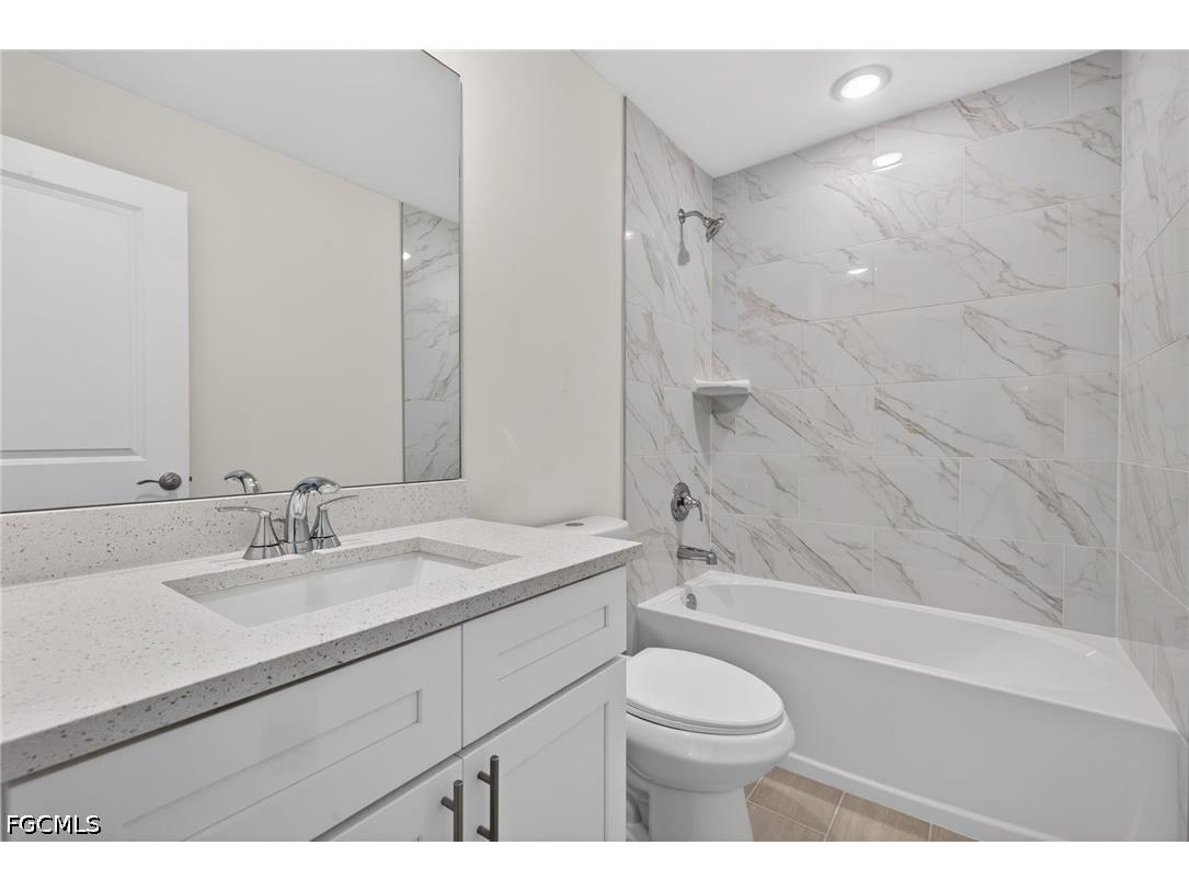 2323 SW 5th Place Cape Coral FL 33991 2026019936 image11