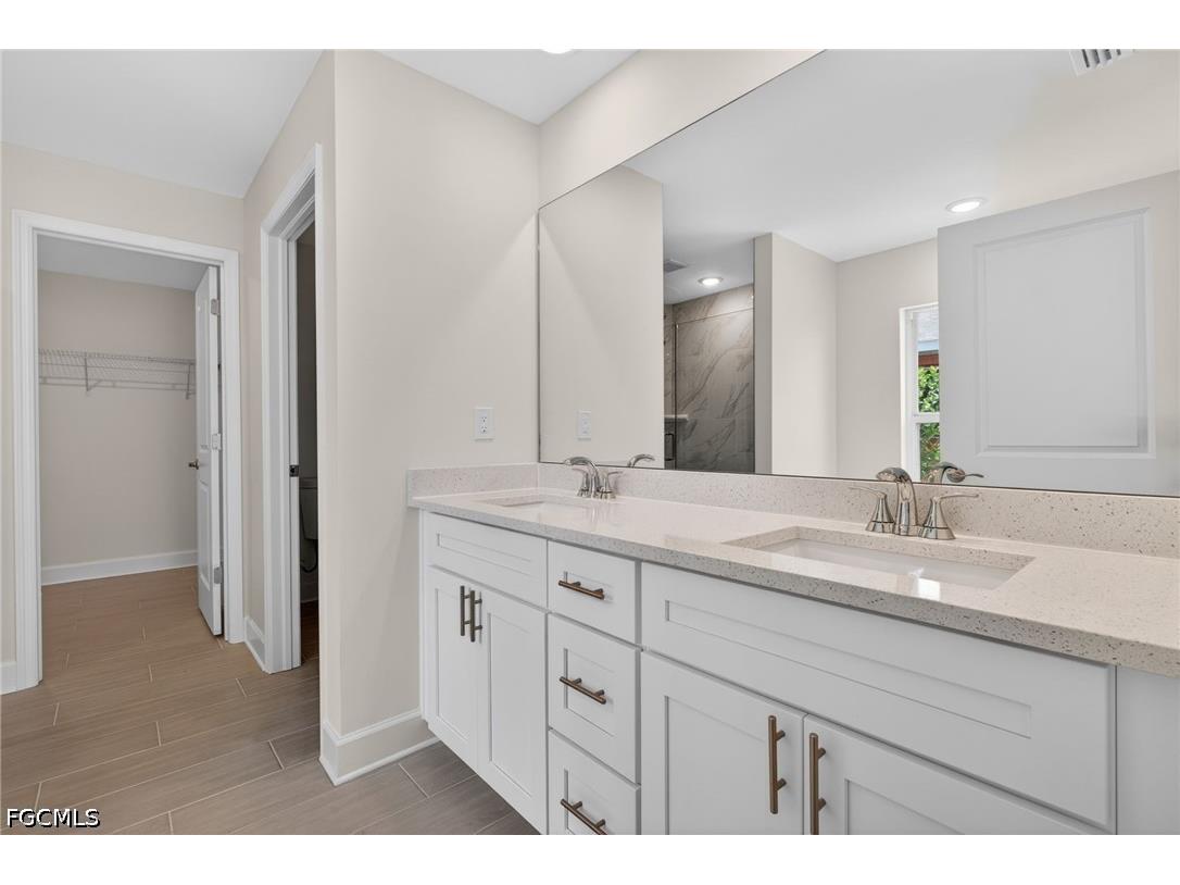 2323 SW 5th Place Cape Coral FL 33991 2026019936 image17