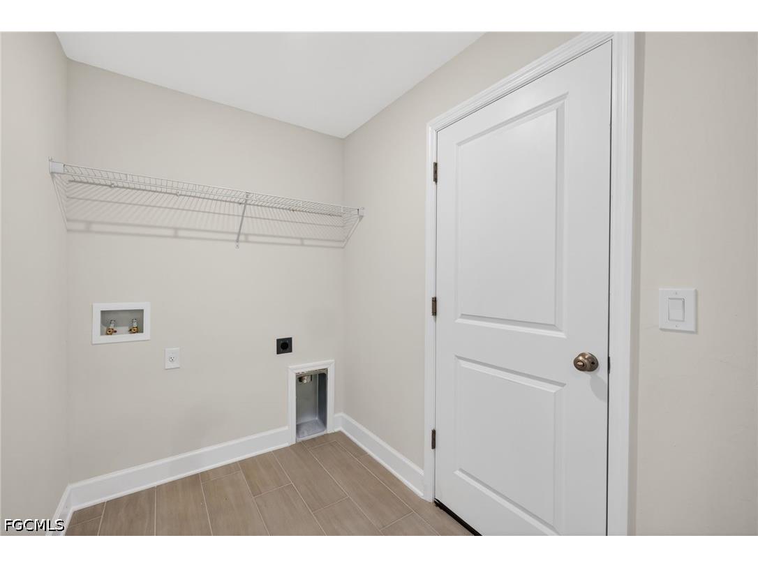 2323 SW 5th Place Cape Coral FL 33991 2026019936 image31