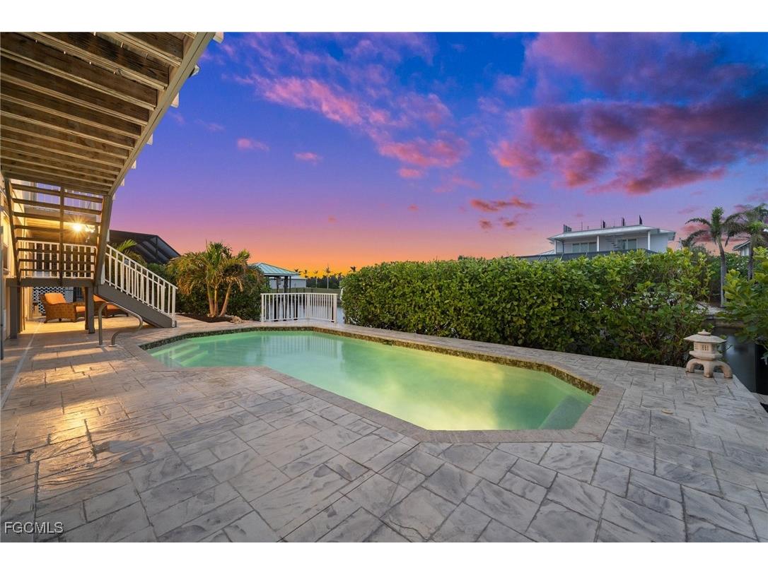 2324 Cherimoya Lane Saint James City FL 33956 2025008564 image2