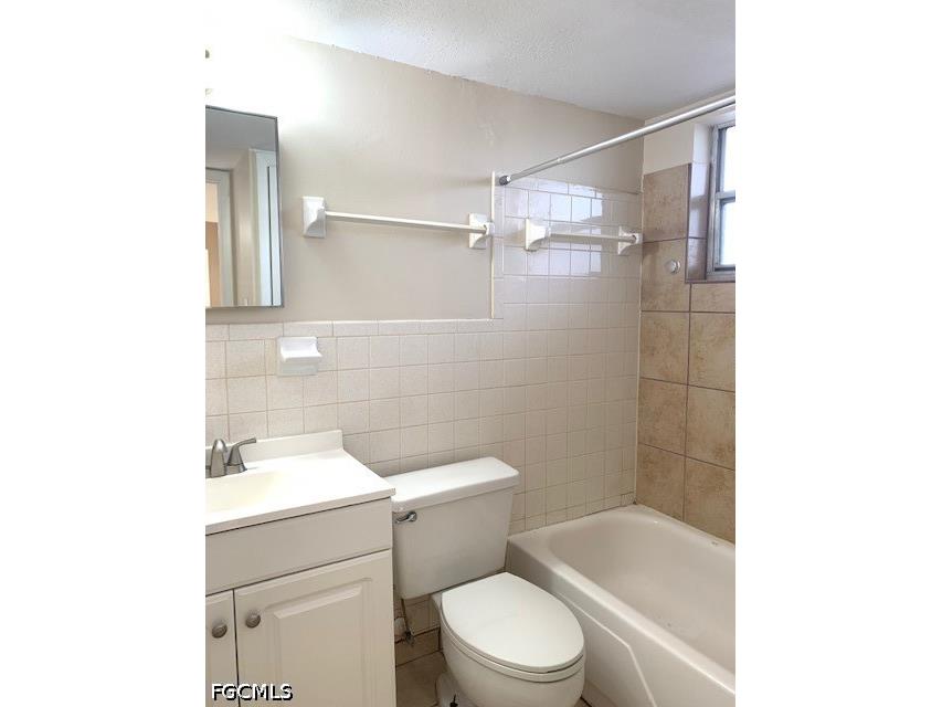 2324 Grand Avenue Fort Myers FL 33901 2026010702 image10