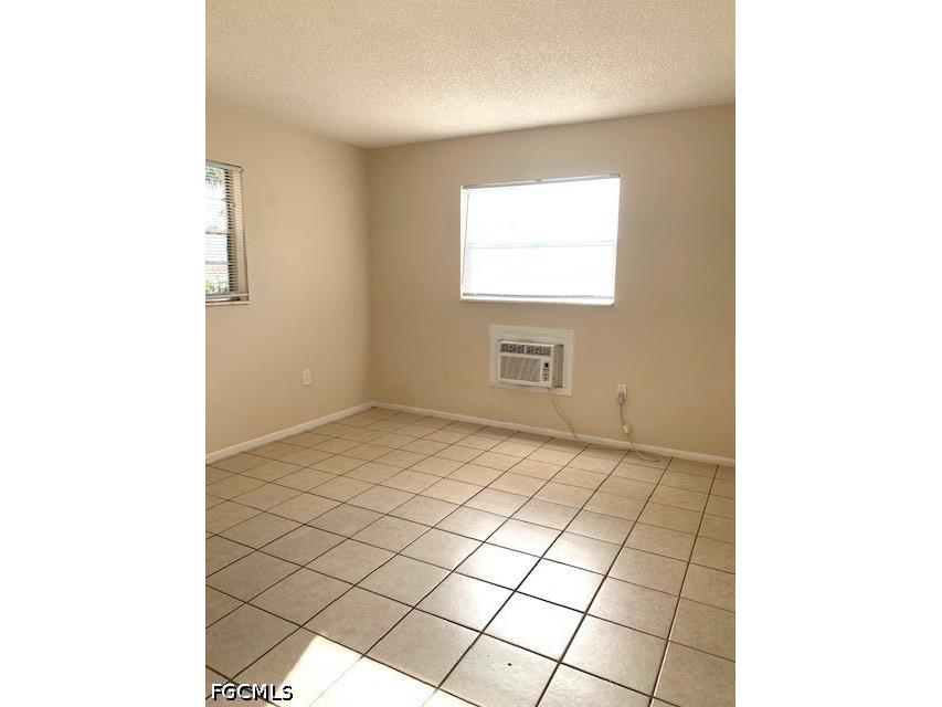 2324 Grand Avenue Fort Myers FL 33901 2026010702 image5