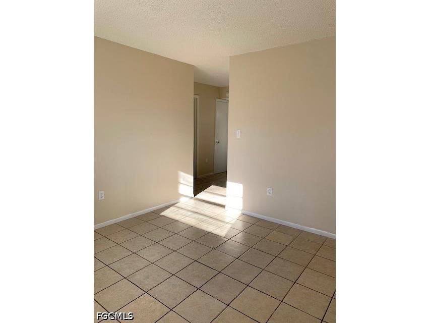2324 Grand Avenue Fort Myers FL 33901 2026010702 image6