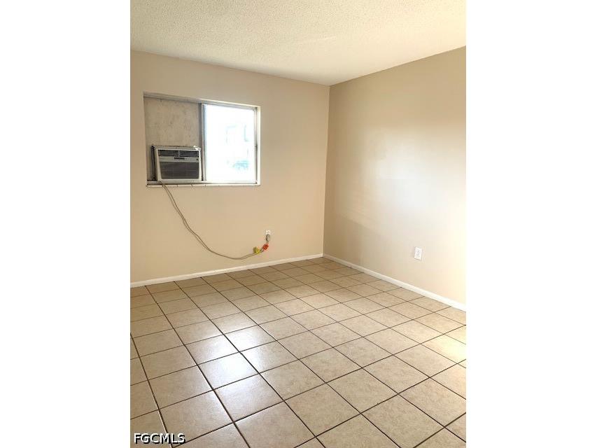 2324 Grand Avenue Fort Myers FL 33901 2026010702 image8