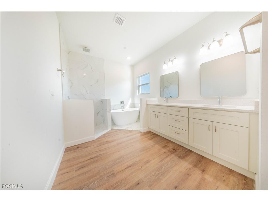 2324 SW 20th Avenue Cape Coral FL 33991 2026012702 image12