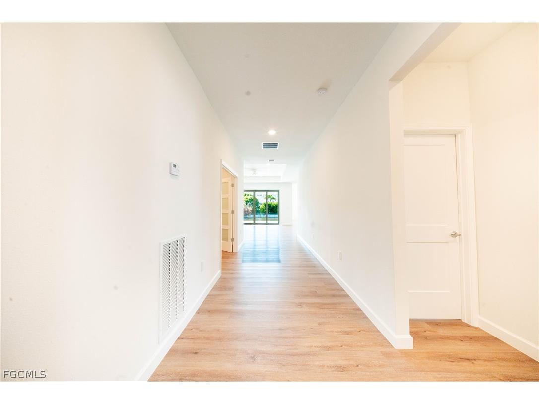 2324 SW 20th Avenue Cape Coral FL 33991 2026012702 image3