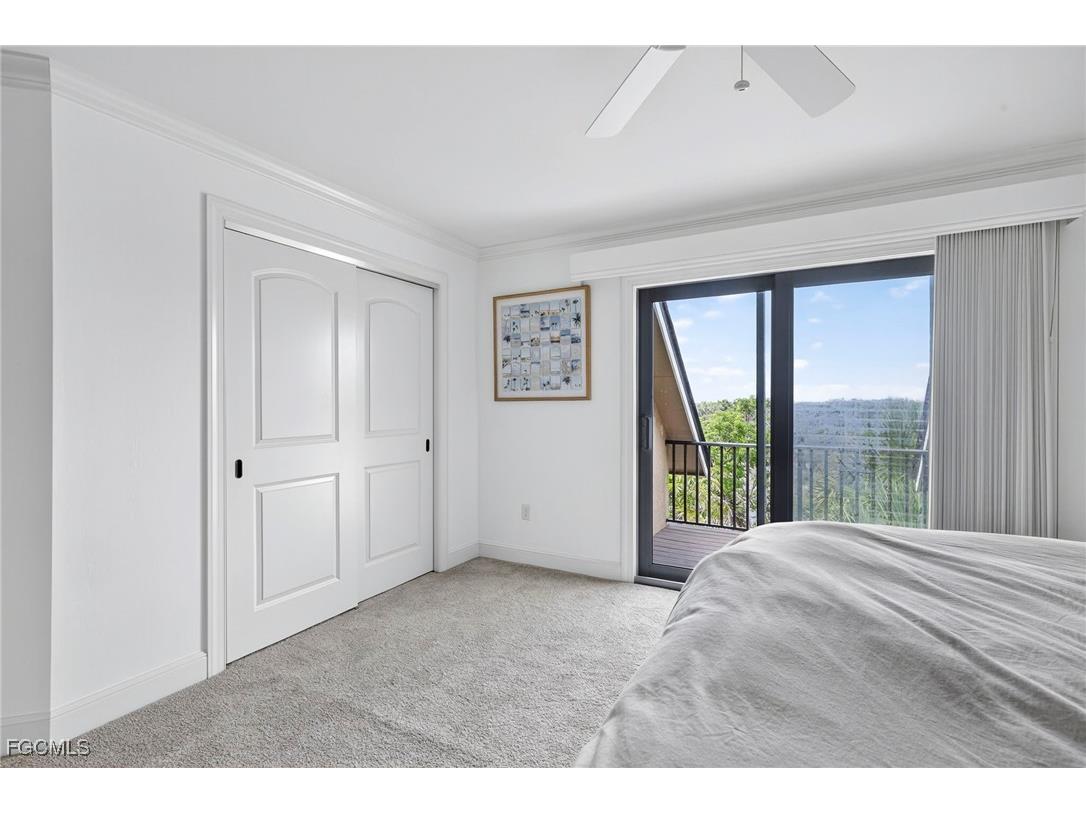 2324 Starfish Lane Sanibel FL 33957 2025011326 image29