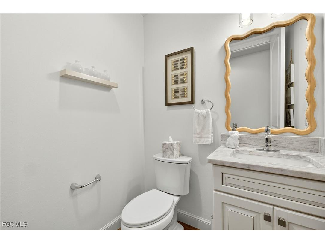 2324 Starfish Lane Sanibel FL 33957 2025011326 image30