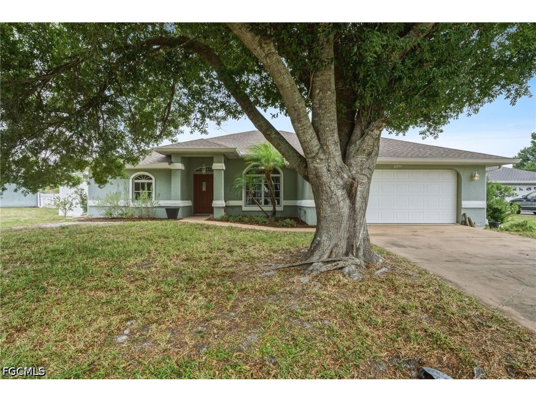 23244 Safari Avenue Port Charlotte FL 33954 2026023388 image1
