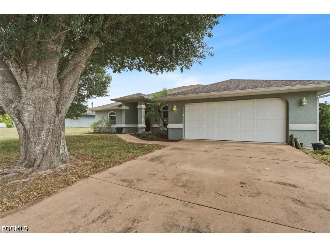 23244 Safari Avenue Port Charlotte FL 33954 2026023388 image2