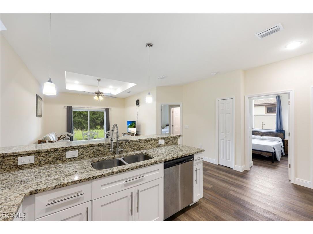 2325/2327 Daniel Avenue N Lehigh Acres FL 33971 2025003492 image10