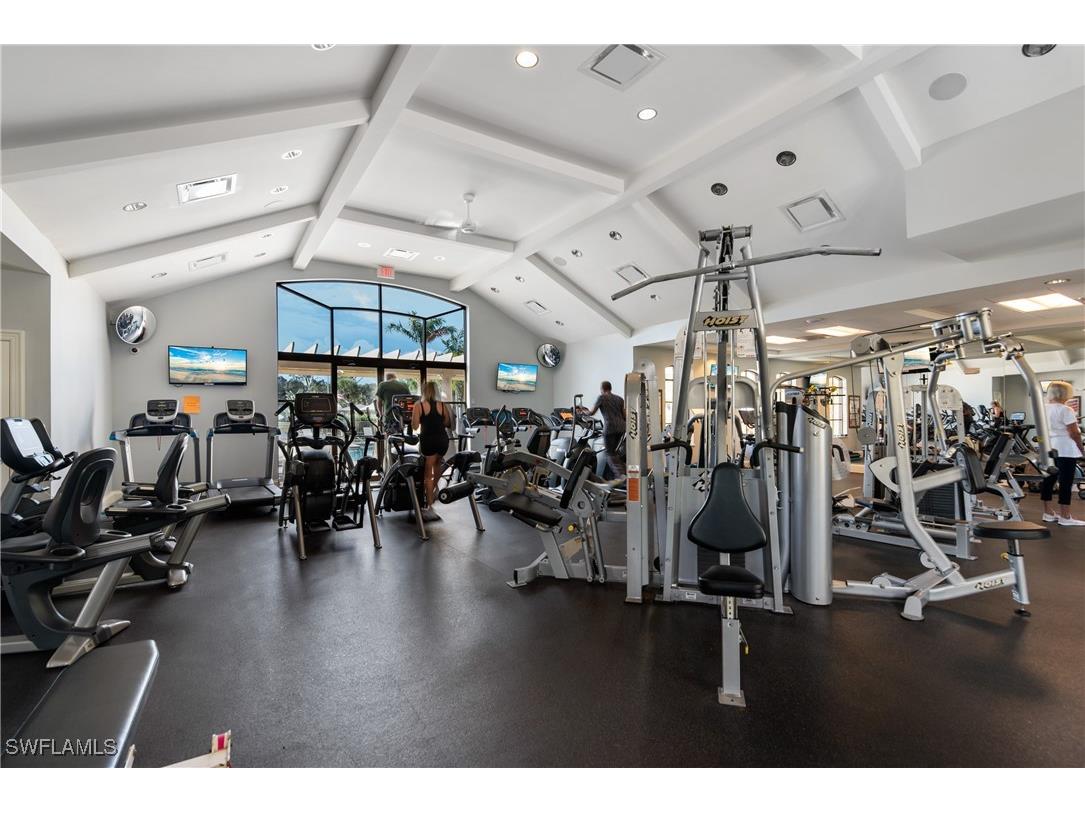 2325 Carrington Court #104 Naples FL 34109 225066168 image34