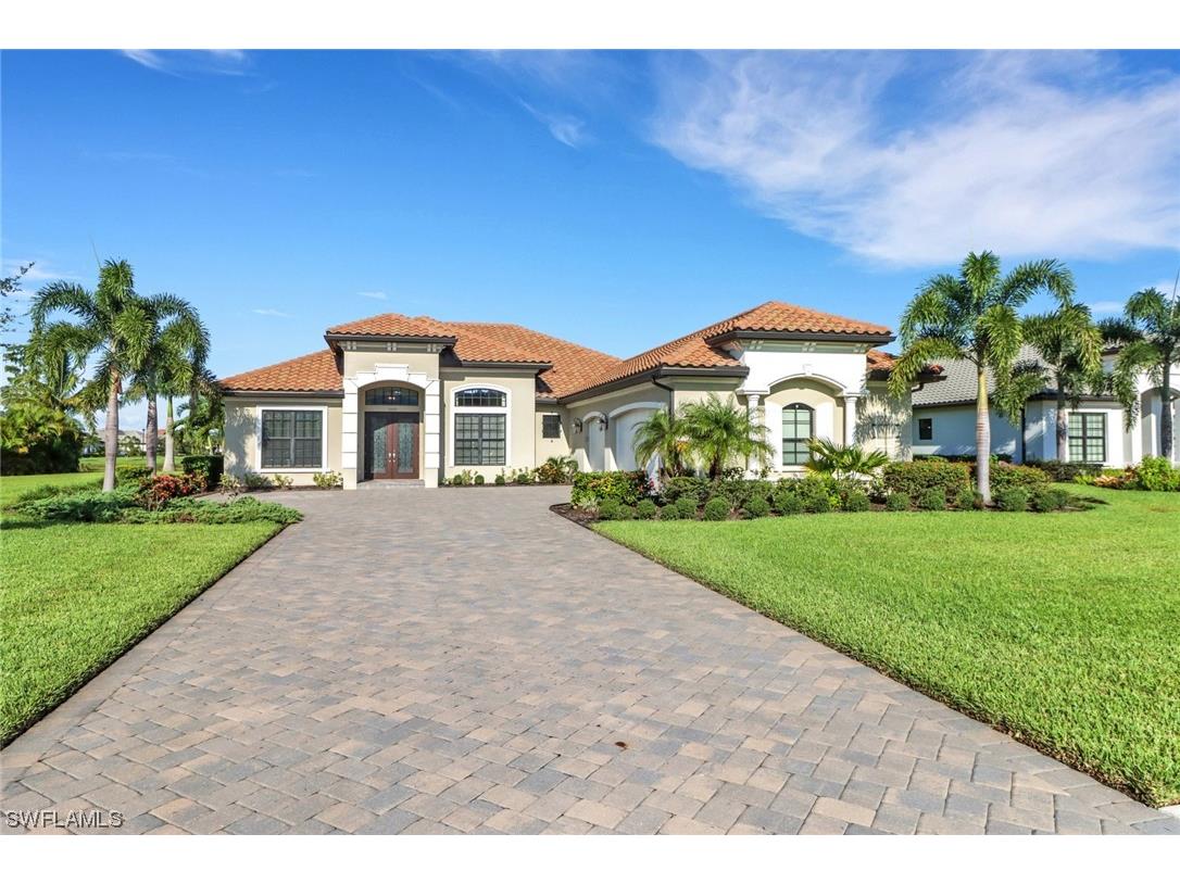 2325 Grenadines Way Naples FL 34120 223058722 image1