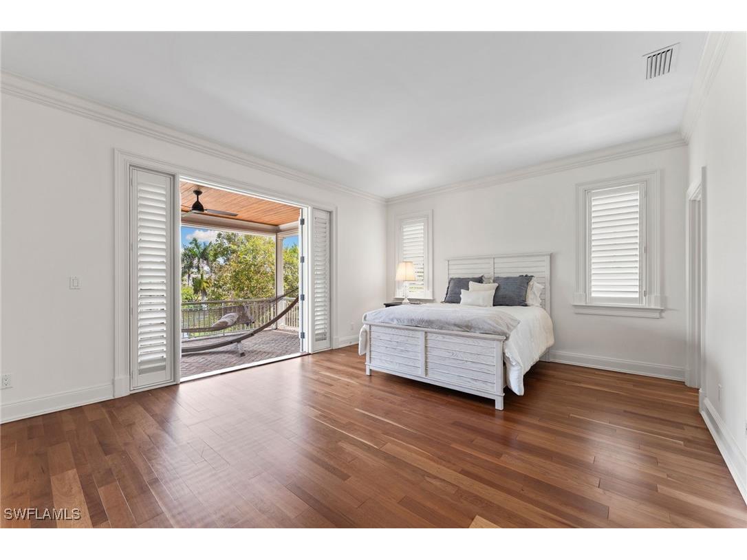 2325 Lantern Lane Naples FL 34102 225034720 image35