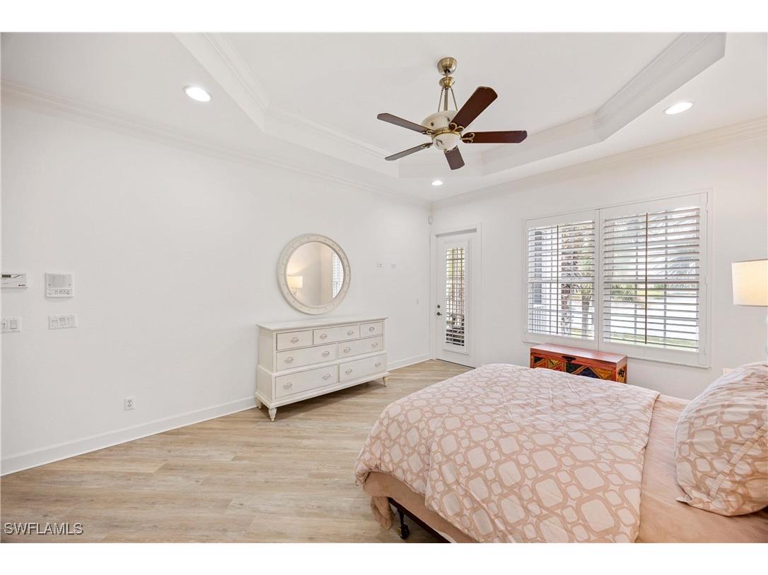 2325 Mont Claire Drive #201 Naples FL 34109 225038817 image16