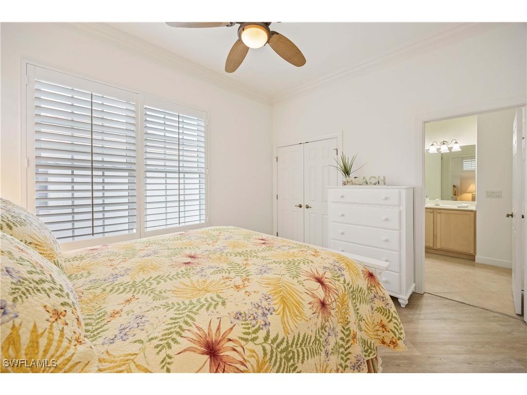 2325 Mont Claire Drive #201 Naples FL 34109 225038817 image25