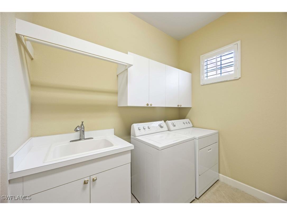 2325 Mont Claire Drive #201 Naples FL 34109 225038817 image26