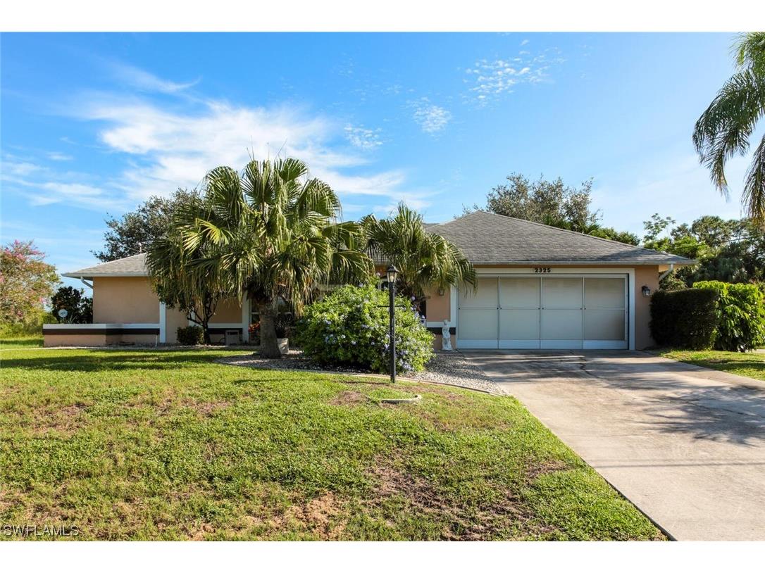 2325 NE 25th Terrace Cape Coral FL 33909 223061832 image1