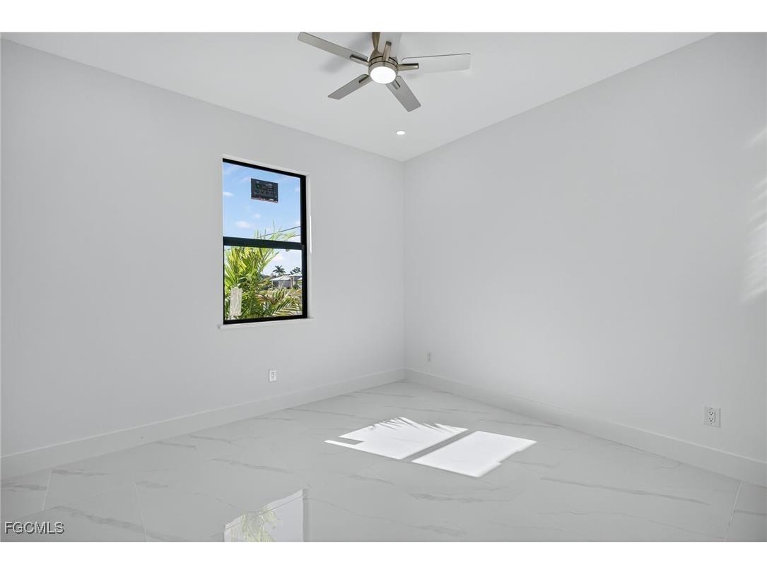 2325 NW 25th Lane Cape Coral FL 33993 2025021536 image18