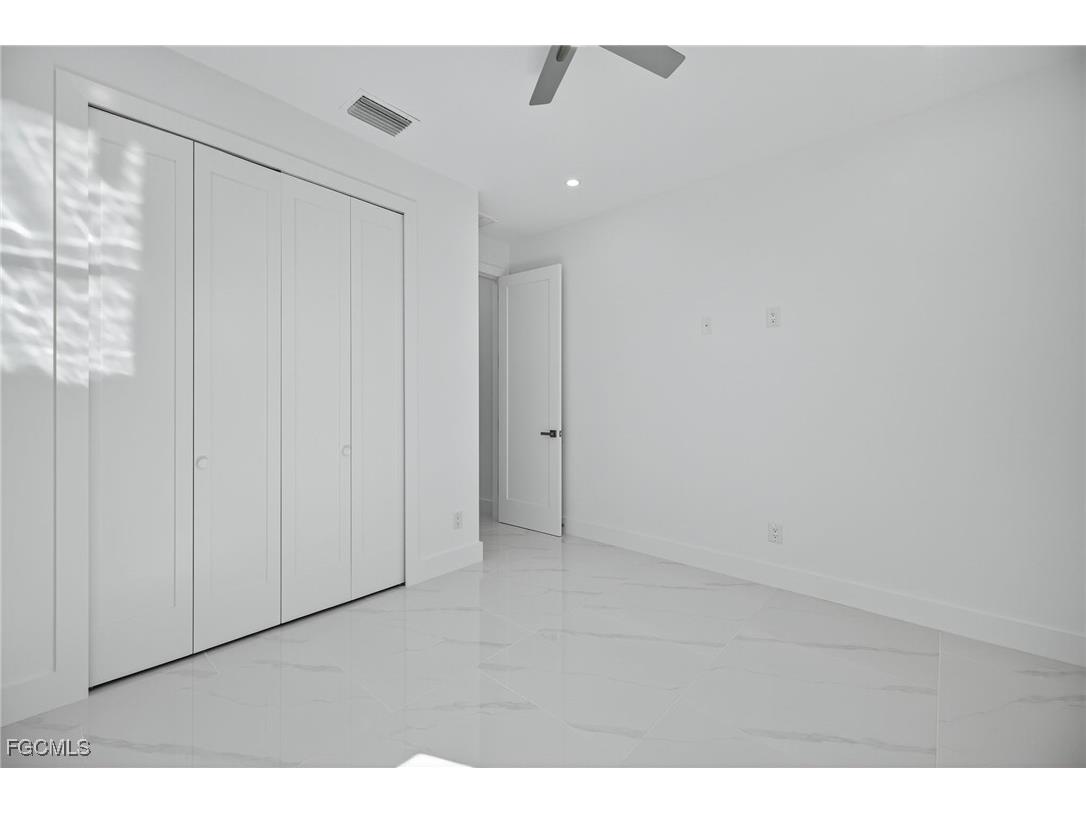 2325 NW 25th Lane Cape Coral FL 33993 2025021536 image19