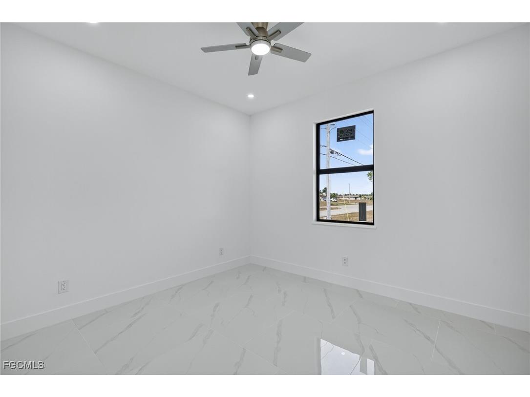 2325 NW 25th Lane Cape Coral FL 33993 2025021536 image20