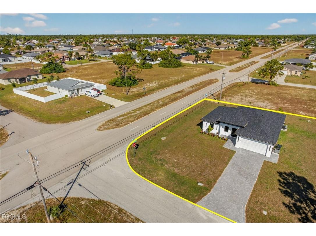 2325 NW 25th Lane Cape Coral FL 33993 2025021536 image32
