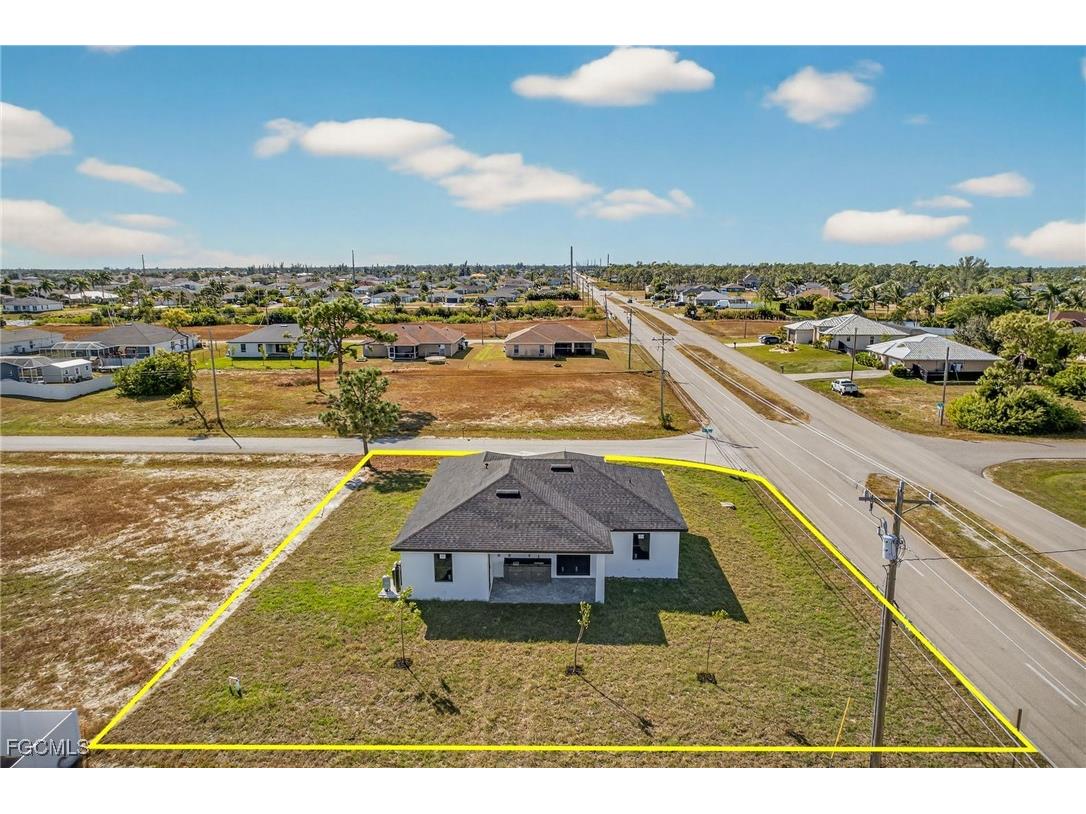 2325 NW 25th Lane Cape Coral FL 33993 2025021536 image38