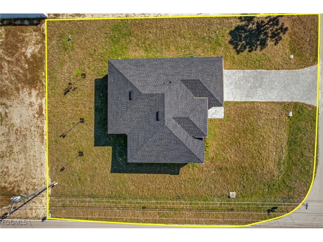 2325 NW 25th Lane Cape Coral FL 33993 2025021536 image40