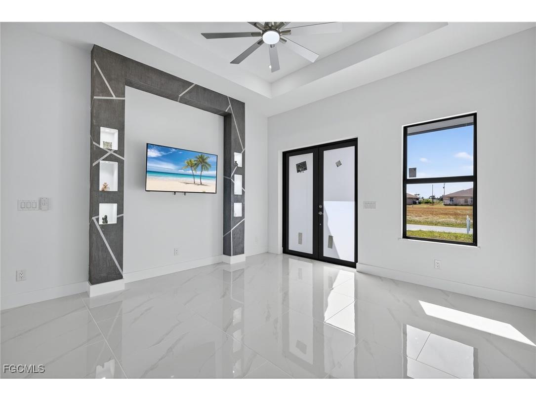 2325 NW 25th Lane Cape Coral FL 33993 2025021536 image5