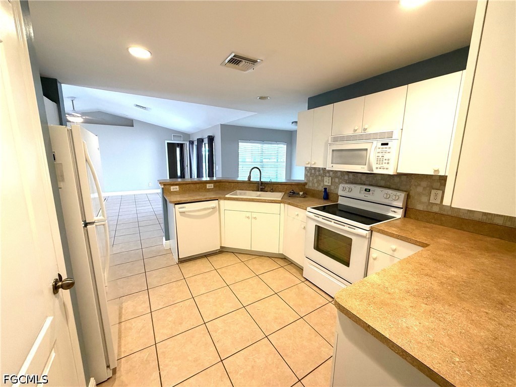 2325 NW 25th Terrace Cape Coral FL 33993 2026014727 image4