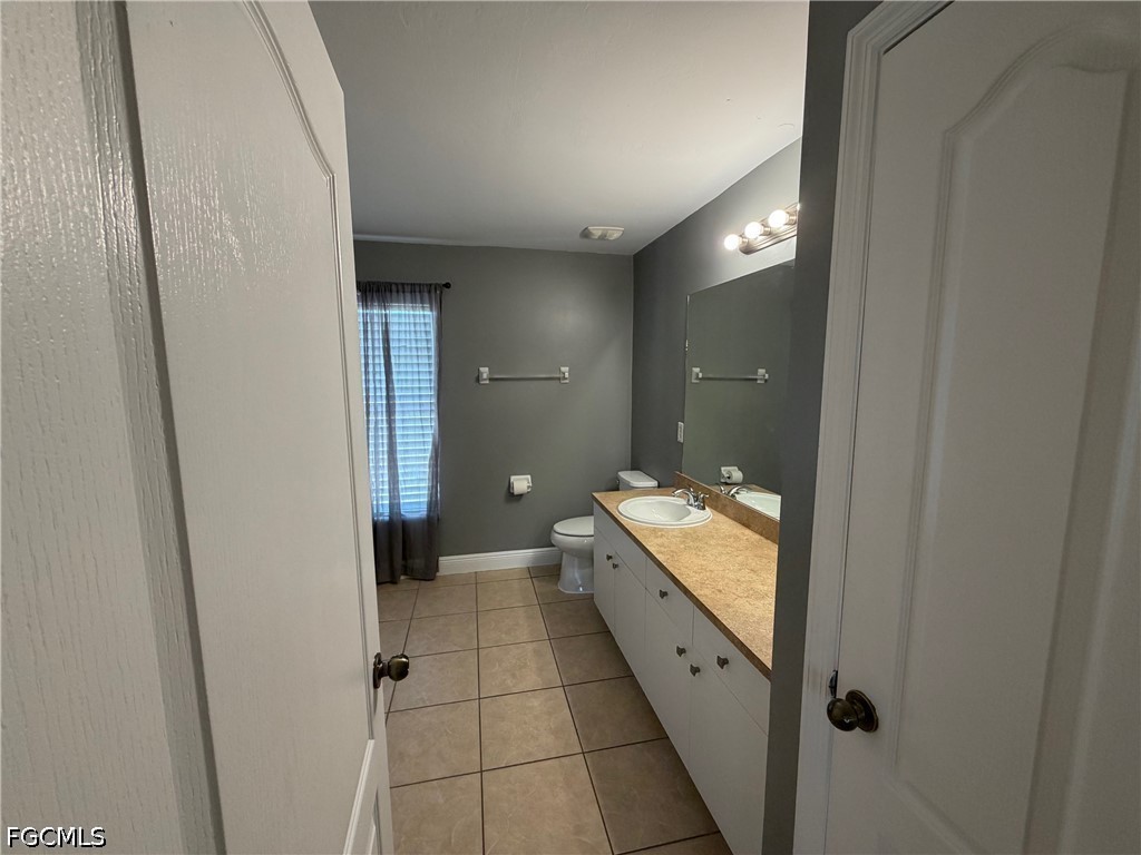 2325 NW 25th Terrace Cape Coral FL 33993 2026014727 image9