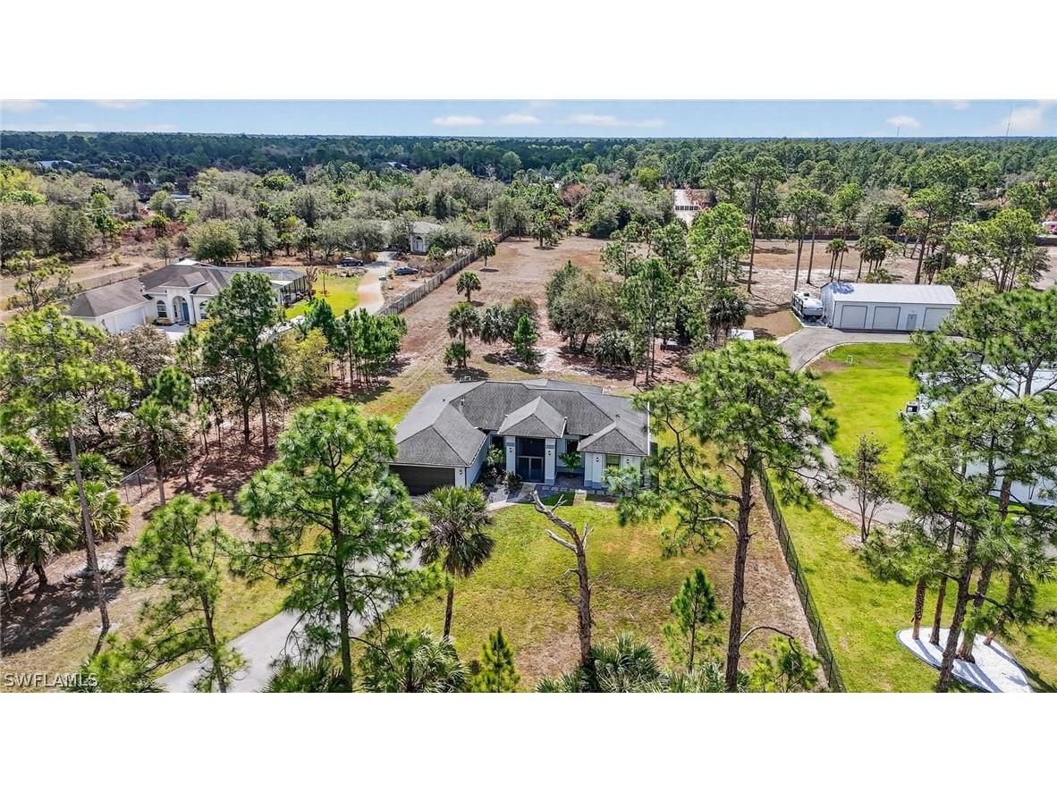 2326 6th Avenue SE Naples FL 34117 226007943 image1