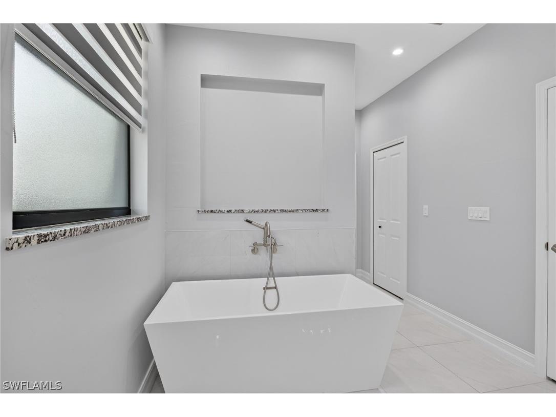 2326 6th Avenue SE Naples FL 34117 226007943 image45